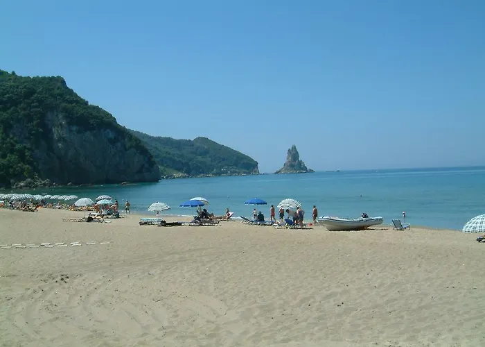 House With Pool Maria On Agios Gordios Appartamento *
