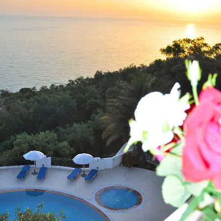 Apartment House With Pool Maria On Agios Gordios