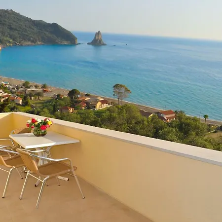 Appartement House With Pool Maria On Agios Gordios